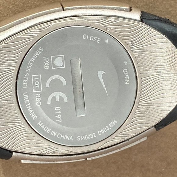 NIKE HRM Heart Rate Monitor Watch with Chest Band - Picture 8 of 9